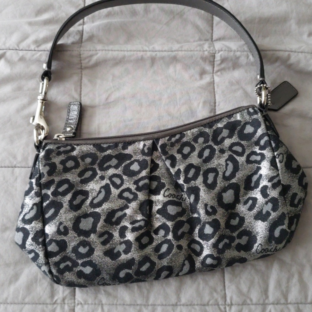Coach Leonard print small hand bag
